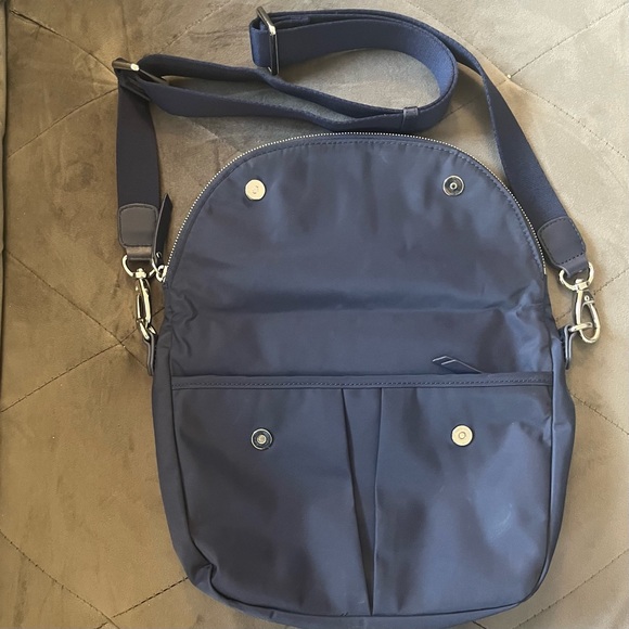 Quince Navy Recycled Nylon Foldover Crossbody Bag - Picture 3 of 7